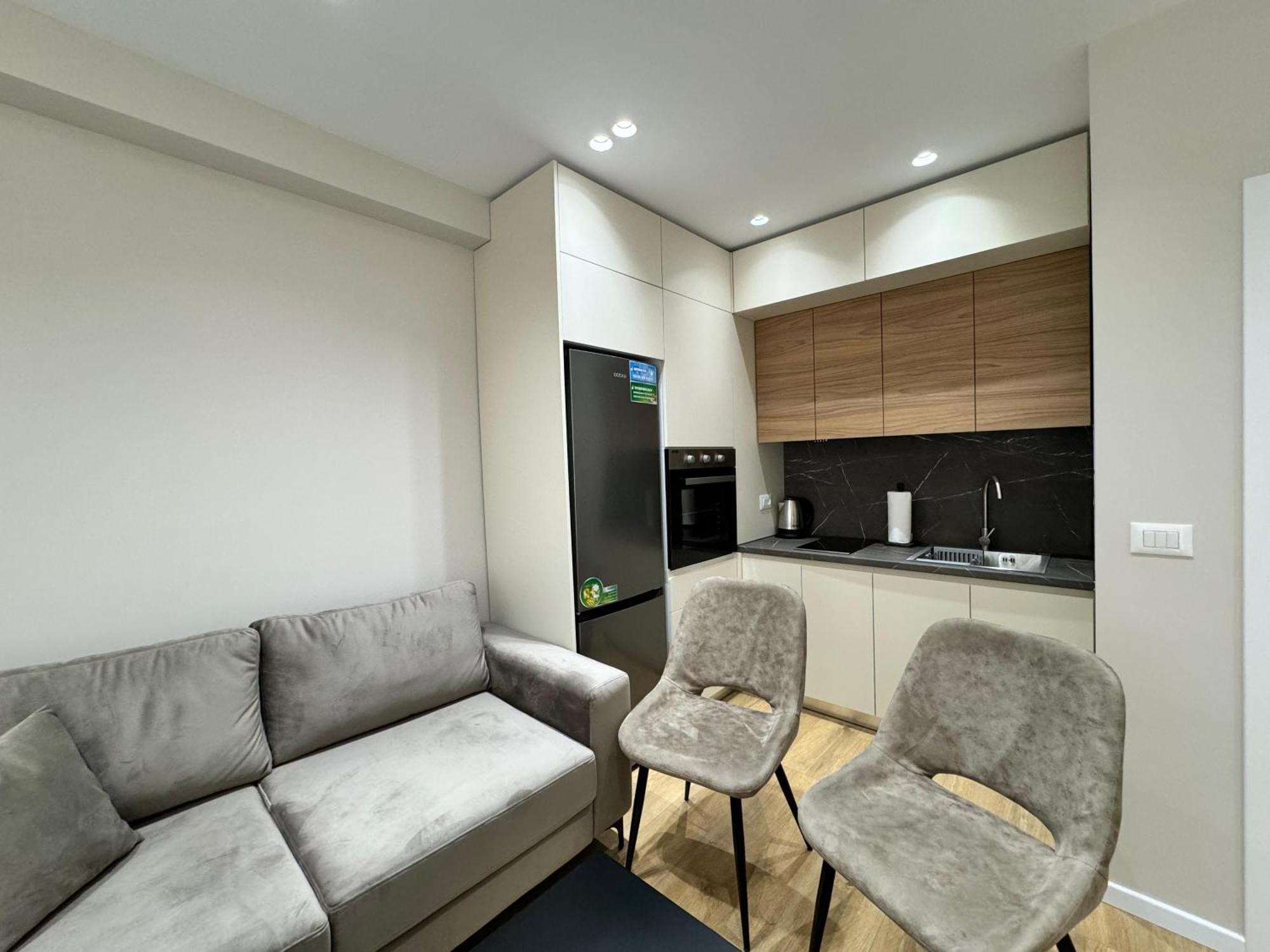 E&R Apartments At Myslym Shyri 地拉那 外观 照片